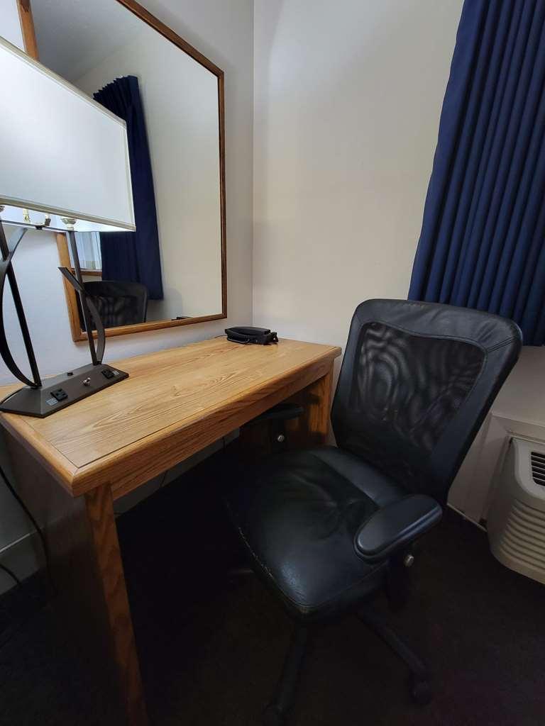 Surestay Plus Hotel By Best Western Grand Island Room photo