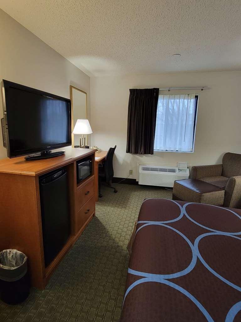 Surestay Plus Hotel By Best Western Grand Island Room photo