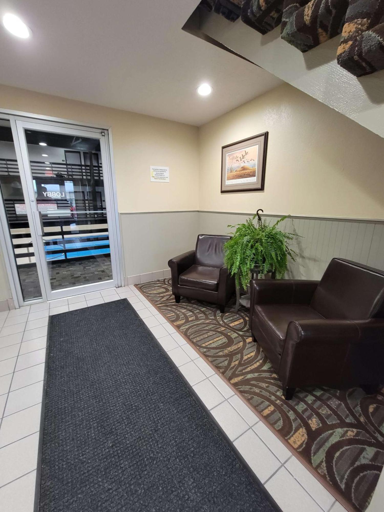 Surestay Plus Hotel By Best Western Grand Island Exterior photo